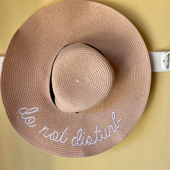 ‘Do Not Disturb Beach’ Floppy Beach/Sun Hat - Picture 4 of 10